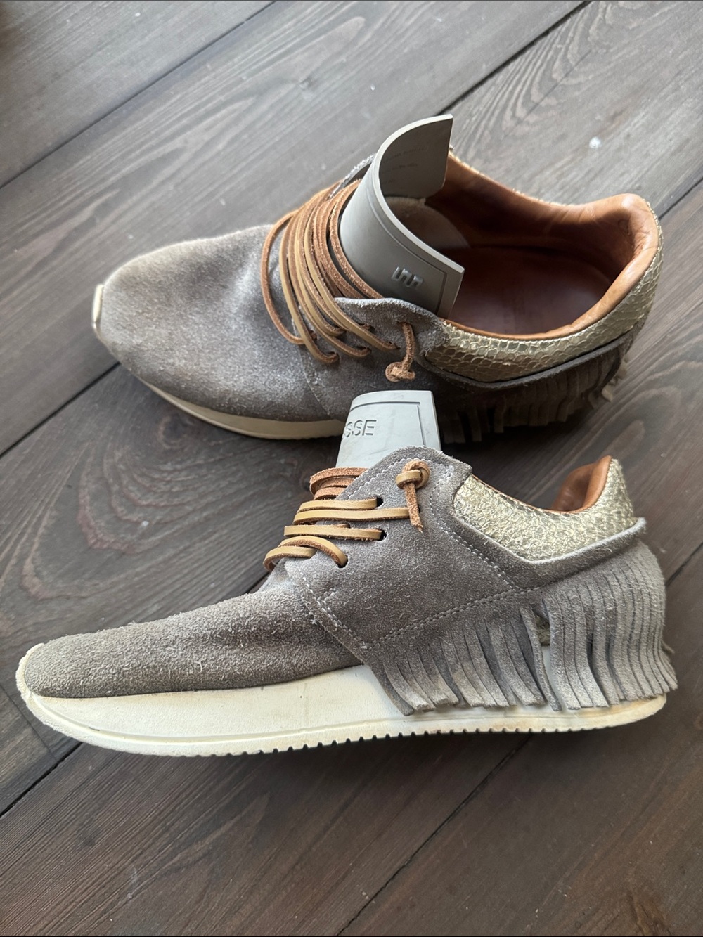 Esseutesse Fringe Plaster Sneaker Size 36 Gray Suede